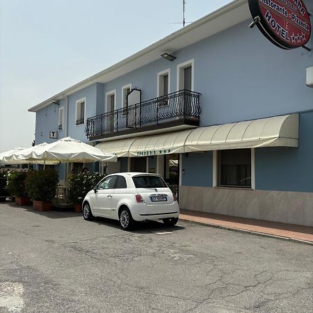 Hotel Ristorante Amalfitana Dello Экстерьер фото